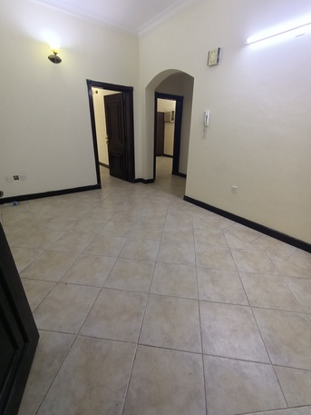 Bhd 220/month, 2 Br, Semi Furnished 2 Bhk Spacious Flat For Rent In Hoora With Electricity