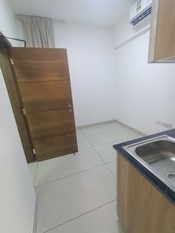 Bhd 130/month, 1 Br, Brand New Semi Furnished Studio Flat For Rent In Hoora With Electricity 35529070