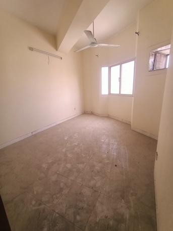 Bhd 160/month, 2 Br, 2 Bhk 2 Bed 2 Bath Flat For Rent In Hoora