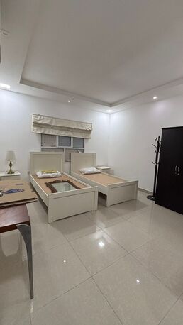 Bhd 380/month, 3 Br, 200 Sq. Meter, Spacious Fully Furnish 3 Bhk Apartment For Rent In Riffa With Ewa