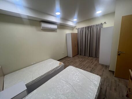 Bhd 375/month, 2 Br, Executive Staff Accommodation Near Seef | Furnished 2br Apartment
