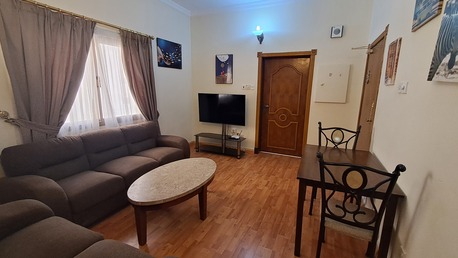 Bhd 220/month, Furnished, 1 Br, Flat In Juffair