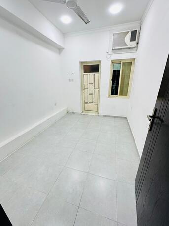 Bhd 140/month, 1 Br, Flat For Rent In Rass Rumman With Ewa Nearby Al Raja School