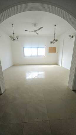 Bhd 180/month, 2 Br, 2 Bedroom Unfurnished Flat For Rent Without Ewa