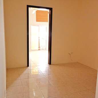 Bhd 200/month, 2 Br, Bhd:-200/month Un Furnished 2 Bhk Apartment For Rent In Salmaniya -: Muneeb *35041493