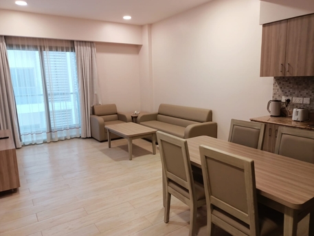 Bhd 275/month, 1 Br, Fully Furnished 1 Bhk Apartment For Rent In Juffair