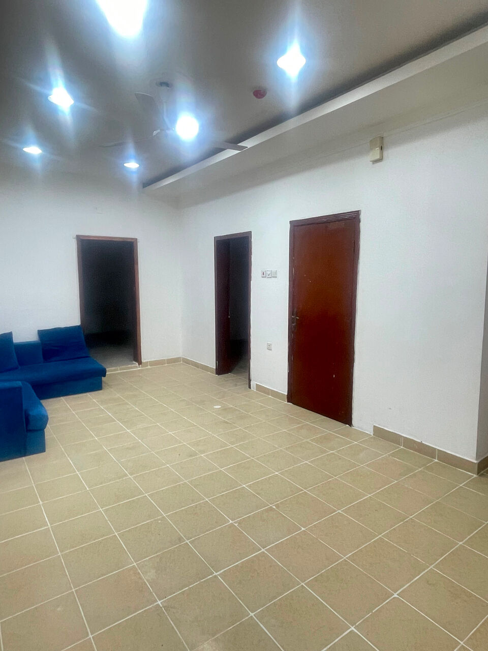 Bhd 350/year, 3 Br, 3bhk Apartment In Adlyia Behind Alhilal Hospital