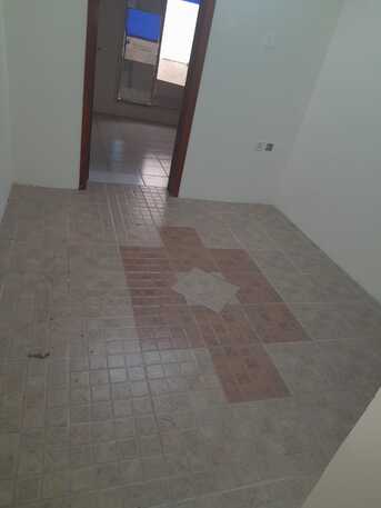 Bhd 150/month, 1 Br, 70 Sq. Meter, 150bd/hoora-1bhk/semi Furnished With Ewa (ewa Limit 30bd)
