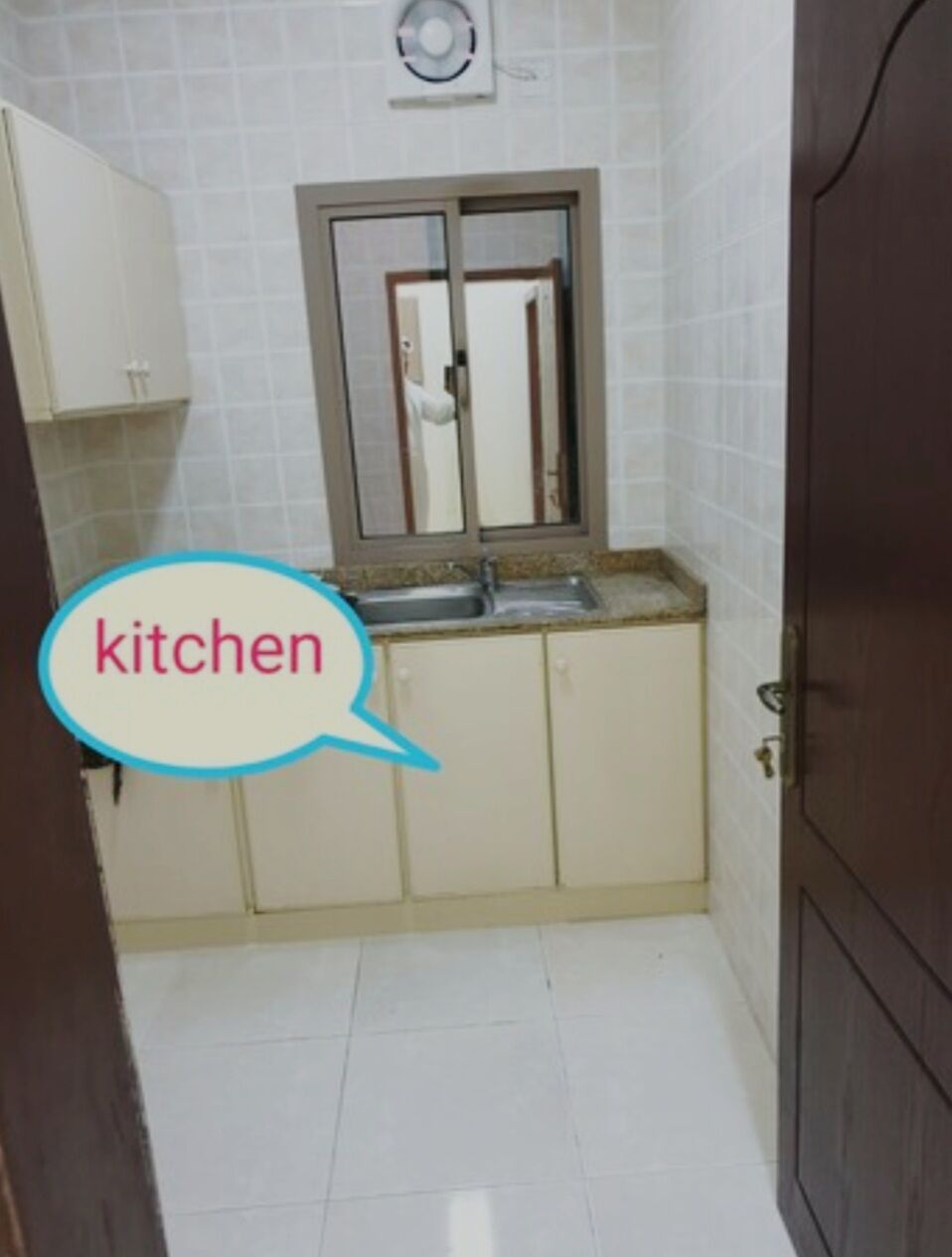 Bhd 150/month, 1 Br, Flat For Rent With Ewa ..... Gudabiya