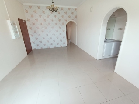 Bhd 260/month, 3 Br, Spacious Semi Furnished 3 Bhk Apartment For Rent In Mahooz