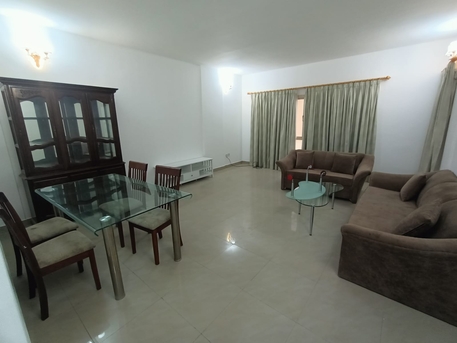 Bhd 300/month, Furnished, 2 Br, Fully Furnished 2 Bhk Apartment For Rent In Juffair