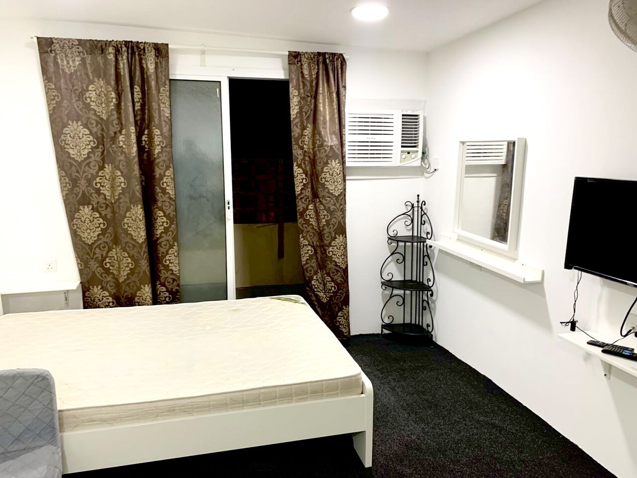 Bhd 150/month, 30 Sq. Meter, Fully Furnished Studio Flat Inclusive With Balcony